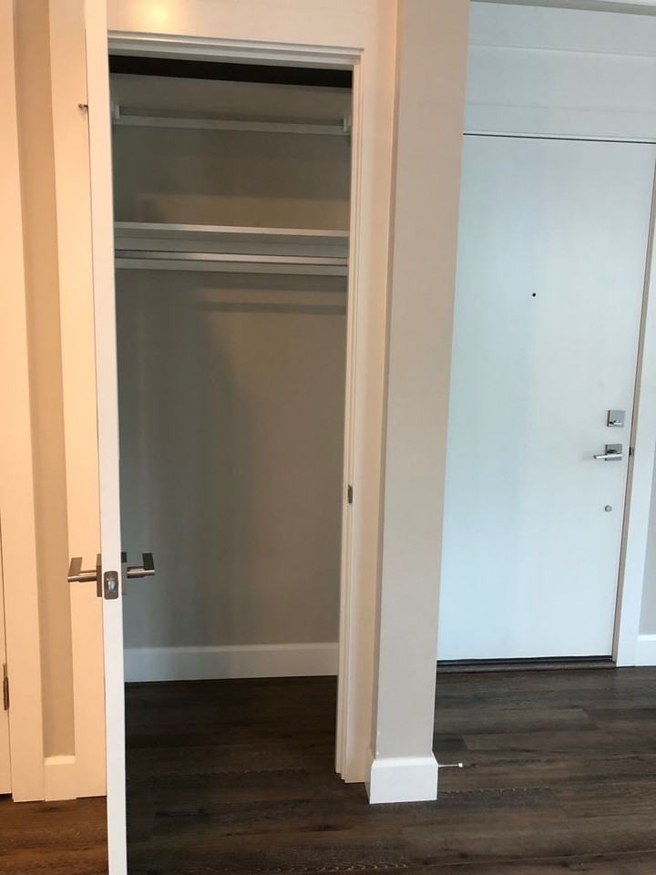 1805 Se Madison St #203 - Photo 7 of 18