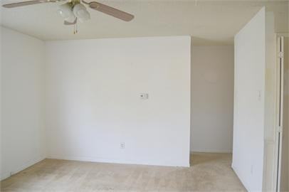 1504 Kimberly Ln - Photo 2 of 8