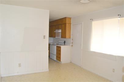 1504 Kimberly Ln - Photo 3 of 8
