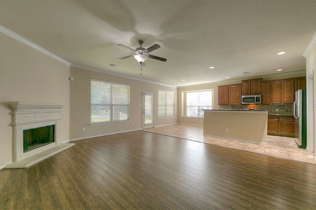10 Quillwood Pl - Photo 6 of 38