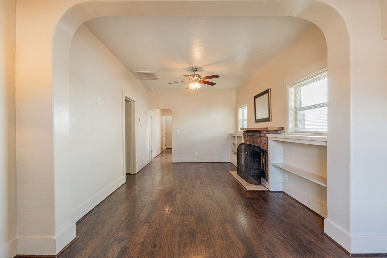 2124 E. Helen St. - Photo 3 of 50