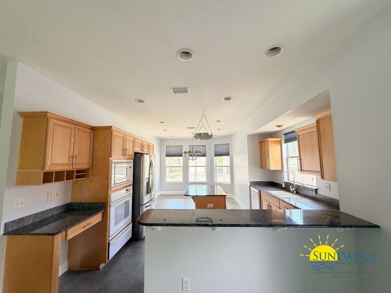 260 Tecumseh Ln - Photo 5 of 28