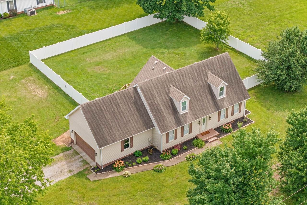 3805 Cadiz Rd - Photo 2 of 42