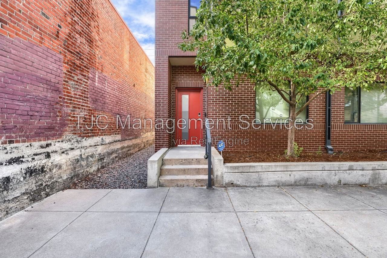 2345 Walnut St #29 - Photo 3 of 12