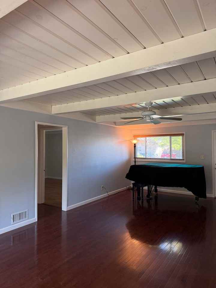 2121 Tevis Rd - Photo 3 of 23