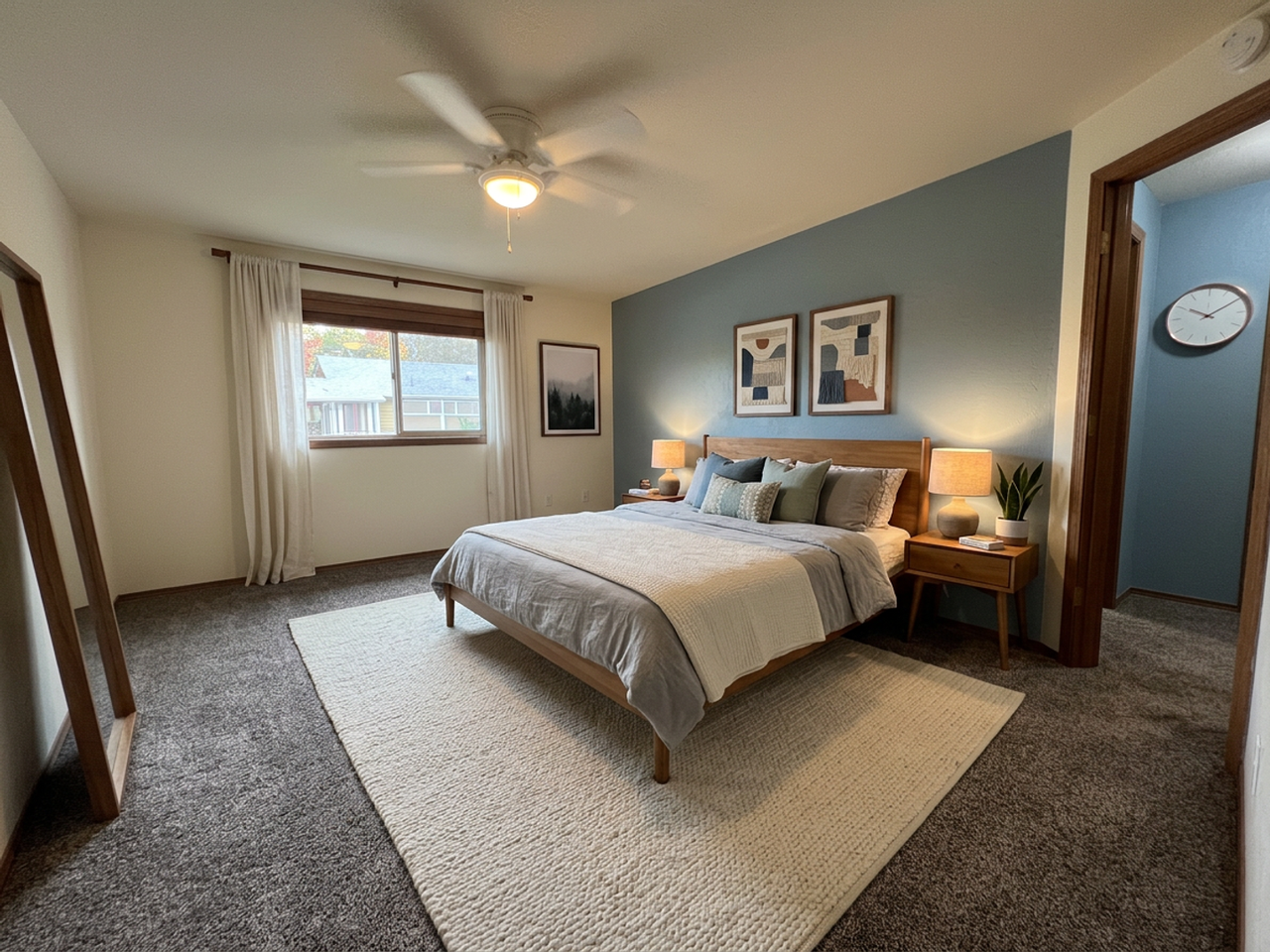 250 Sheridan St - Photo 7 of 34
