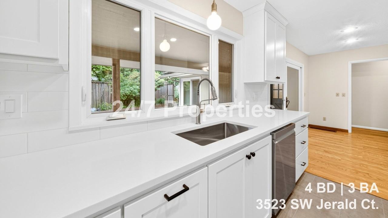3523 Sw Jerald Ct - Photo 5 of 24