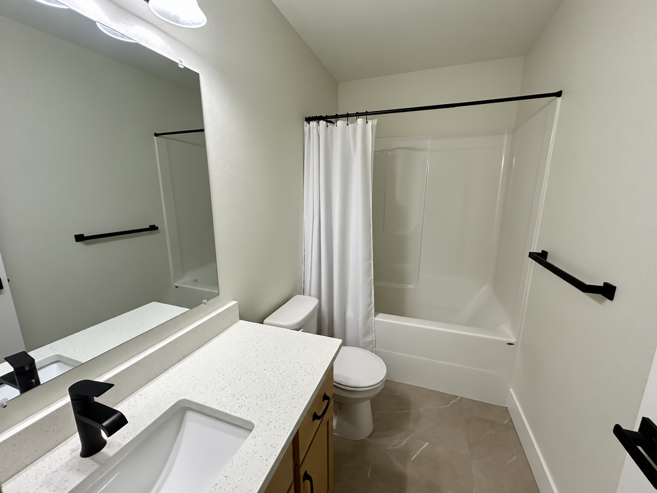5667 Jeremy Valley Dr Se - Photo 7 of 24
