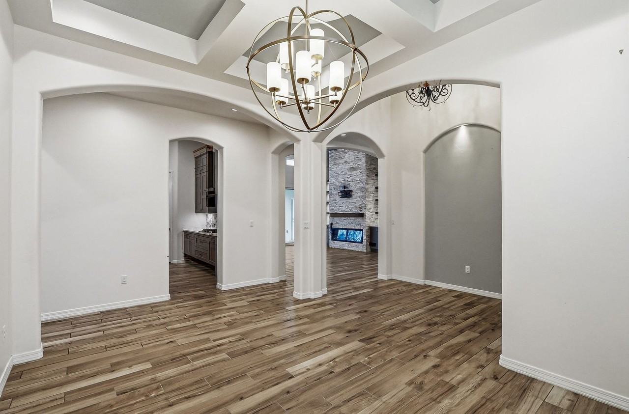 1125 Cactus Wren Ct - Photo 5 of 46