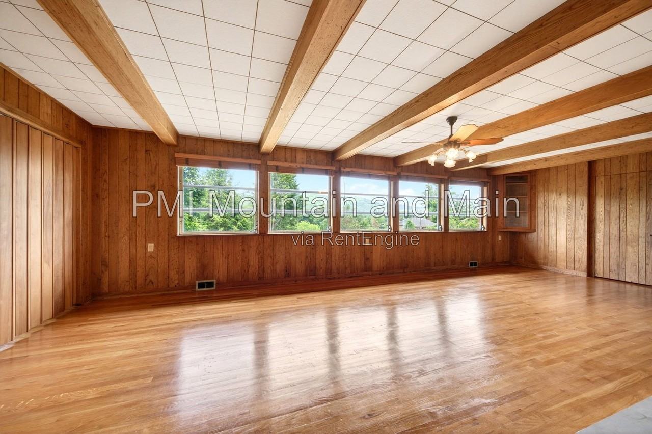 99 Marlborough Rd - Photo 6 of 50