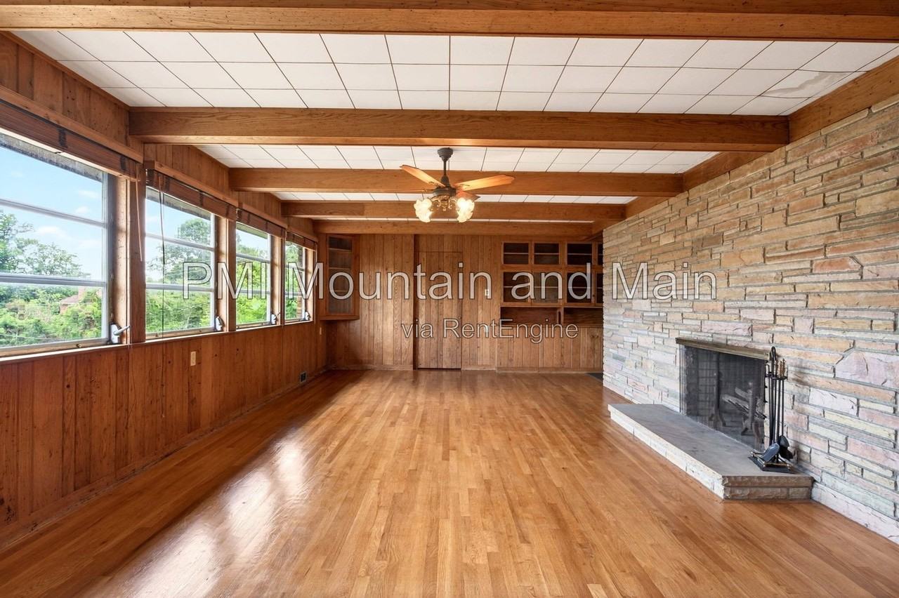 99 Marlborough Rd - Photo 7 of 50