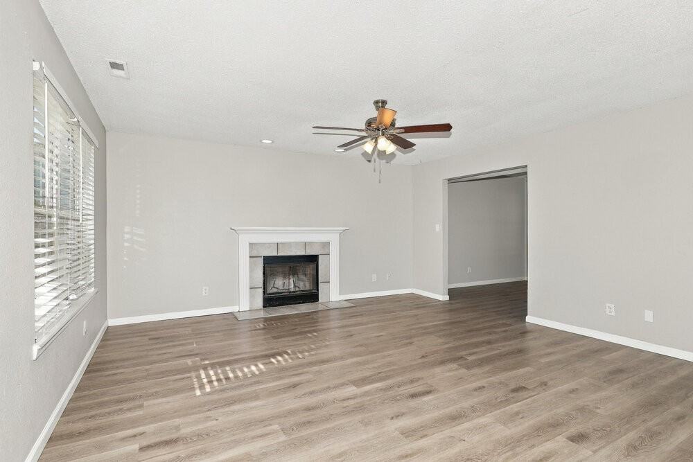 4029 Willow Ct - Photo 5 of 17