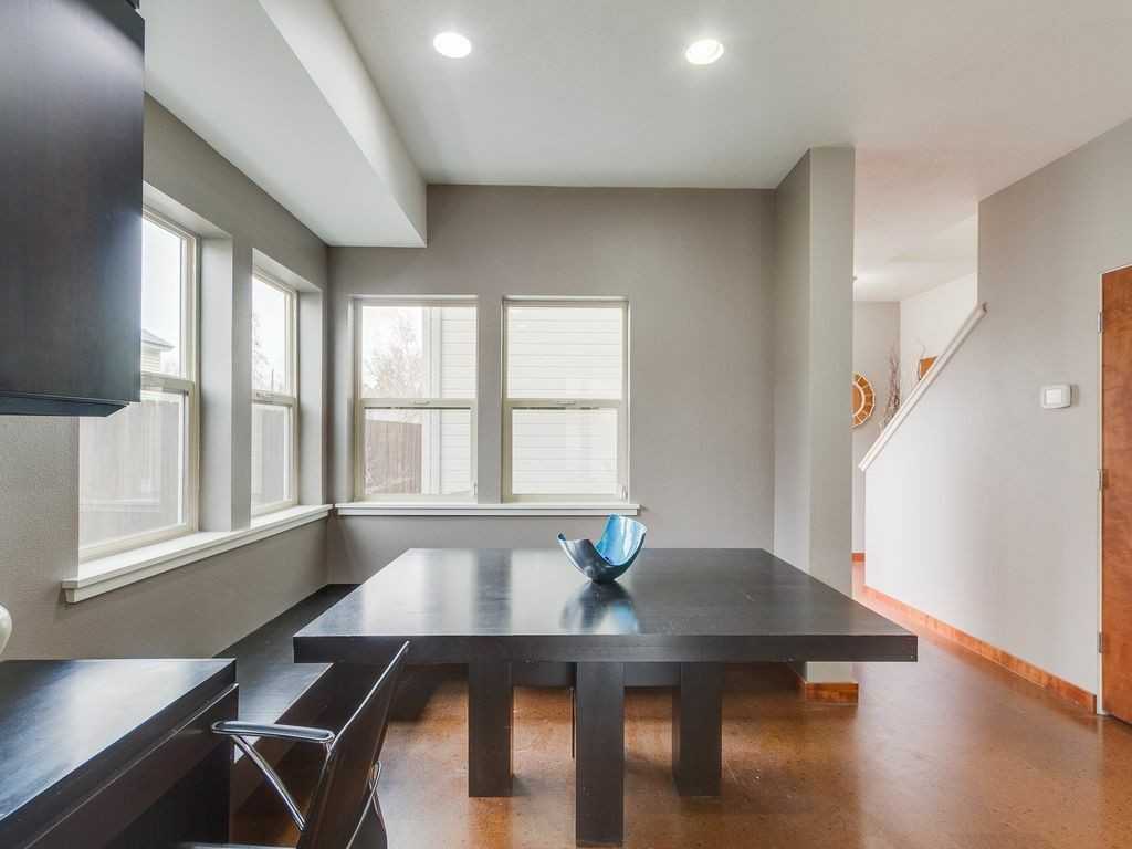 1705 S Vermont Ave - Photo 5 of 24