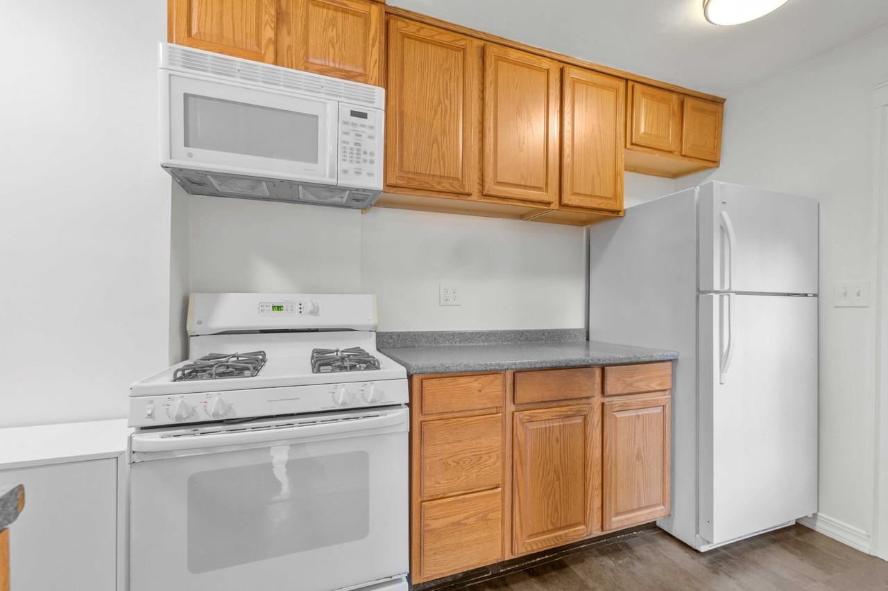 24 Potomac St - Photo 6 of 22