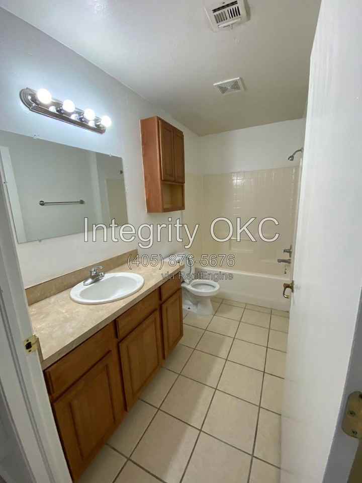 1108-UN Brandywine Ln #5 - Photo 3 of 11