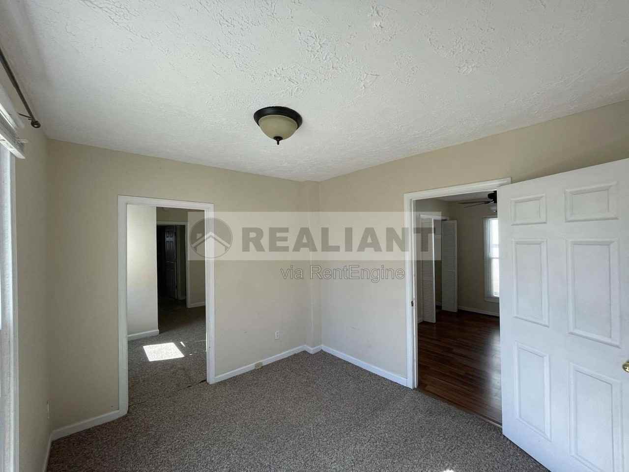 108 Langford Ave - Photo 6 of 9