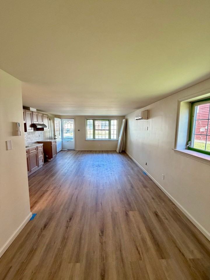 502 E Ross St #A - Photo 4 of 8