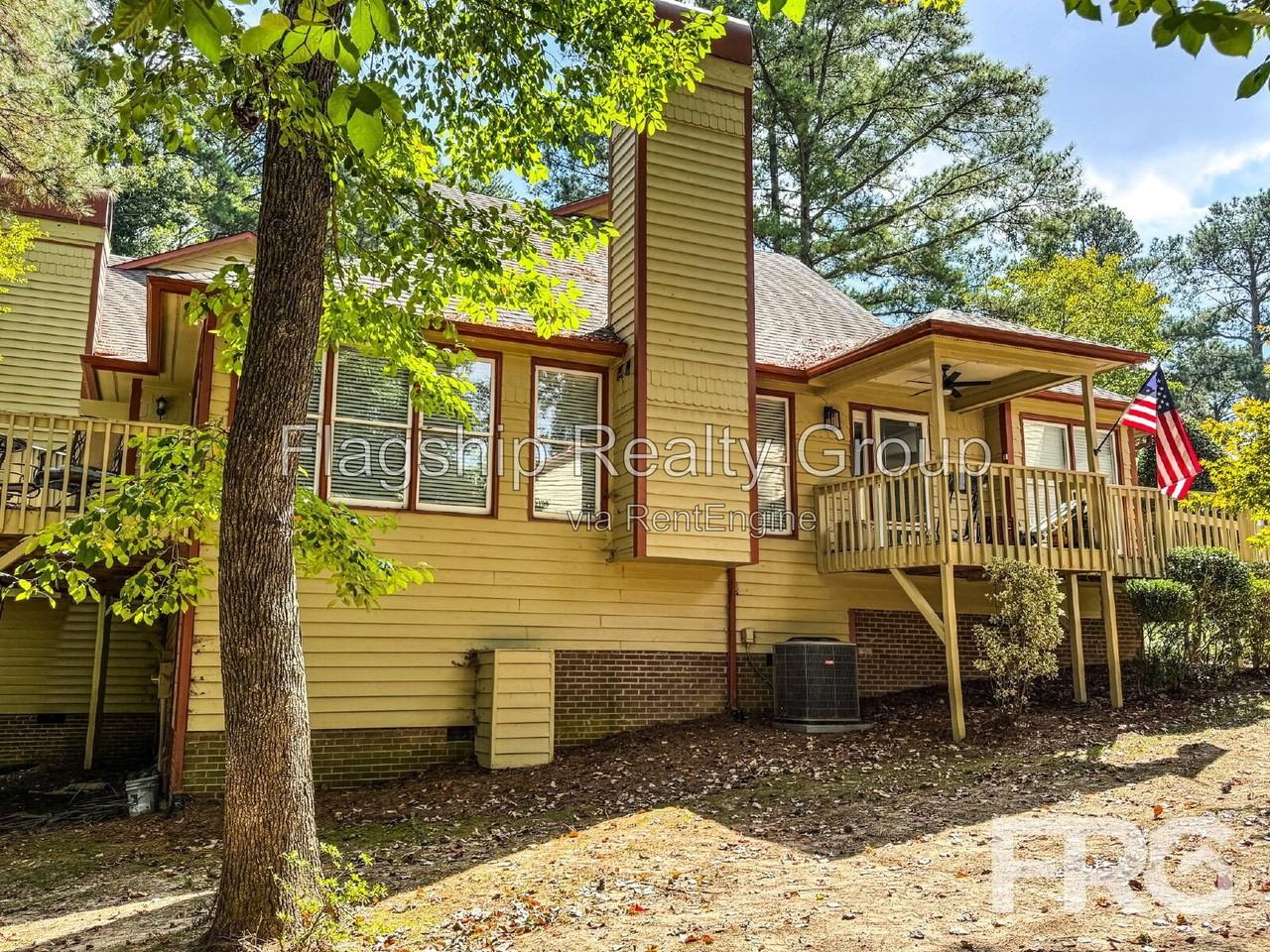 5109 Hogans Way - Photo 2 of 31