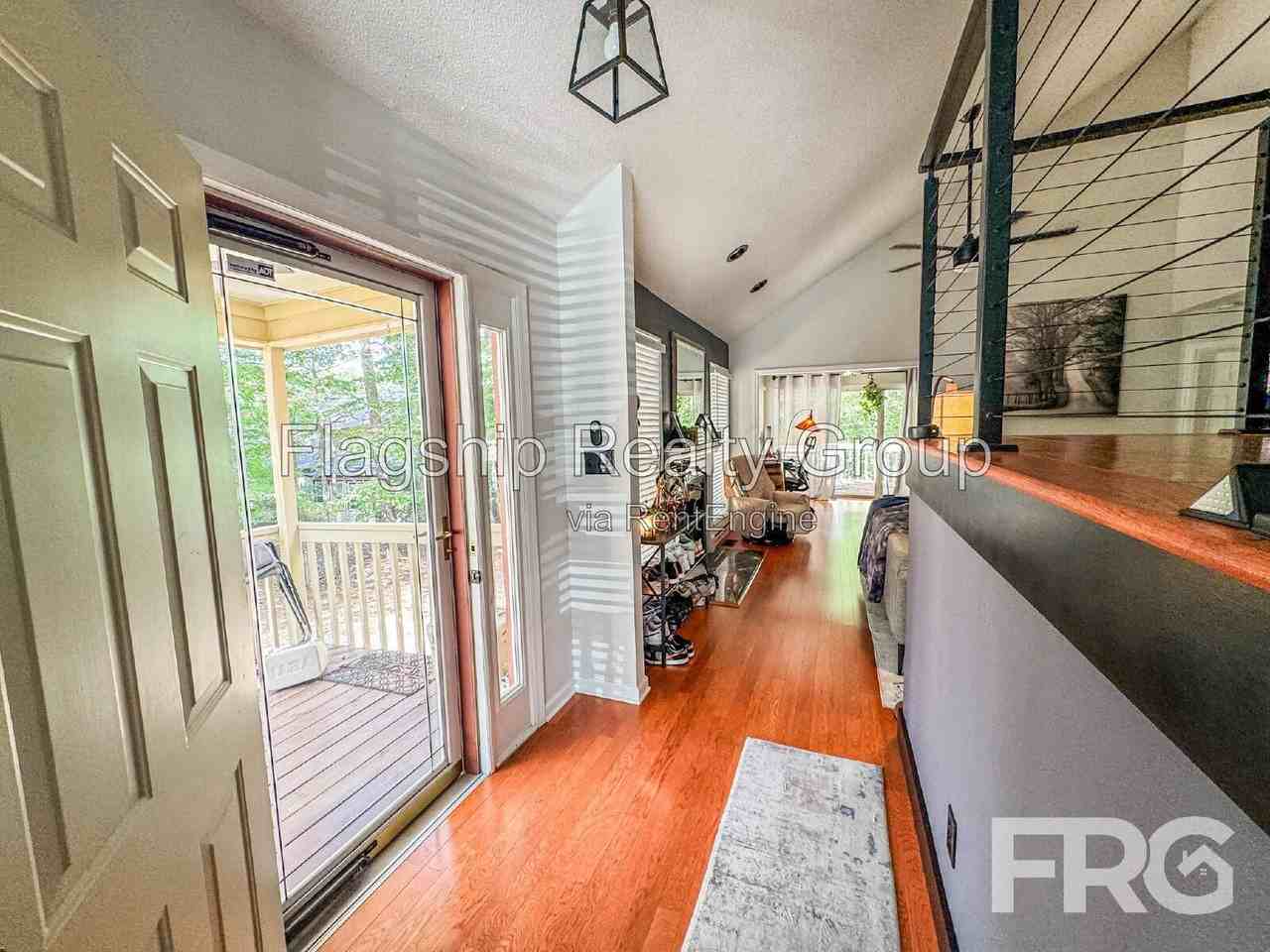 5109 Hogans Way - Photo 7 of 31