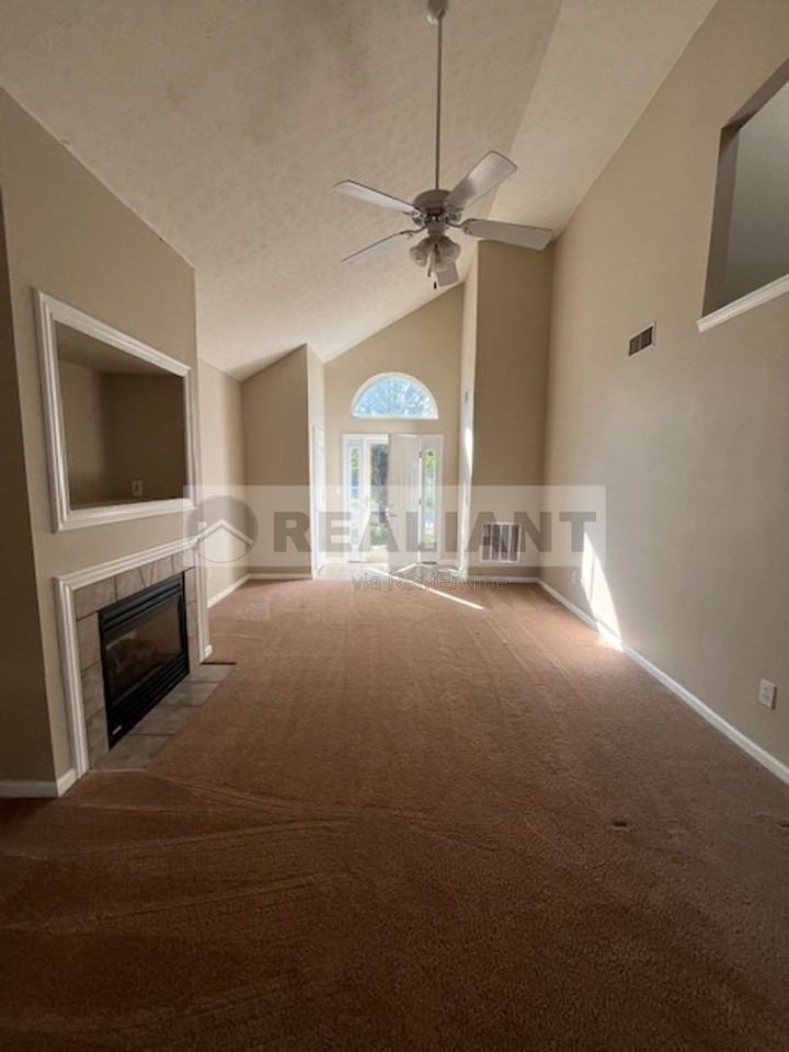 181 Angel Falls Dr - Photo 5 of 24