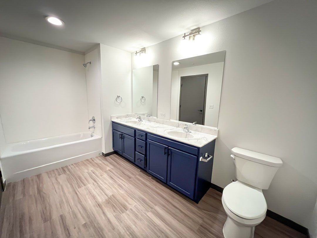 470 W Washington Ave #4101 - Photo 7 of 16