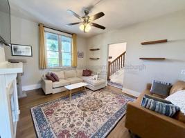 featured image of 348 Albert St