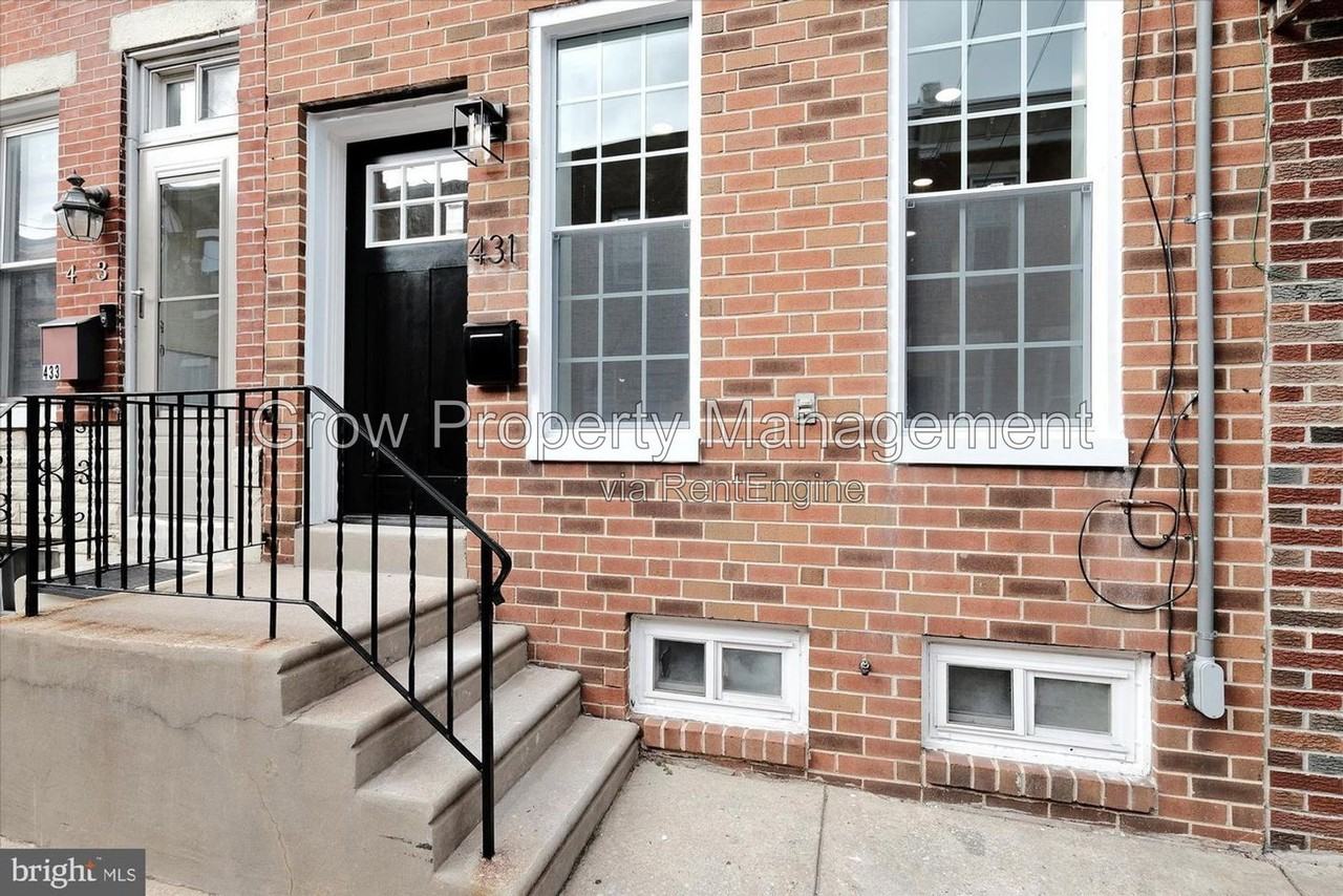 431 Winton St - Photo 4 of 25