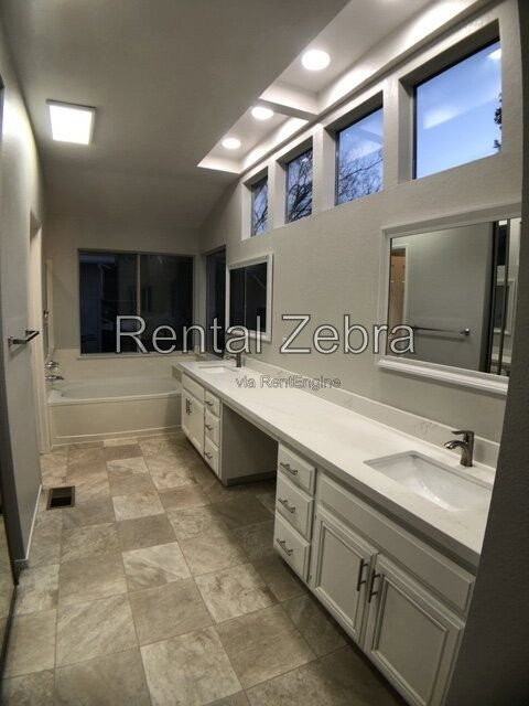 4600 Arabian Way - Photo 6 of 41