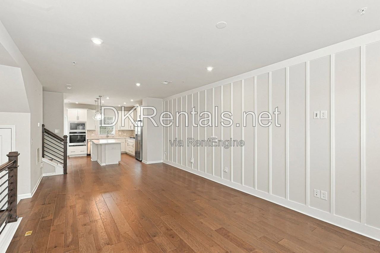 2506 Astaire Ct Nw #30 - Photo 5 of 25