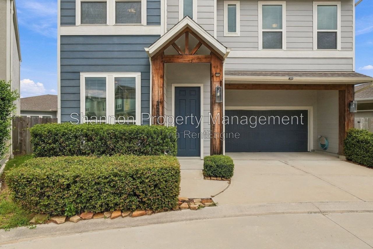 3208 Craftsman Pl - Photo 2 of 24