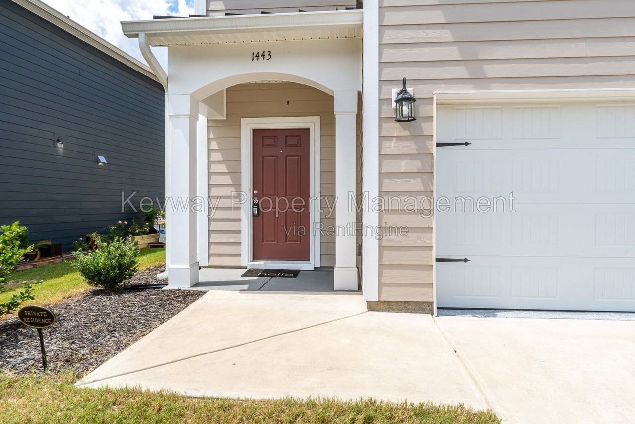 1443 Feldspar Ct - Photo 4 of 32