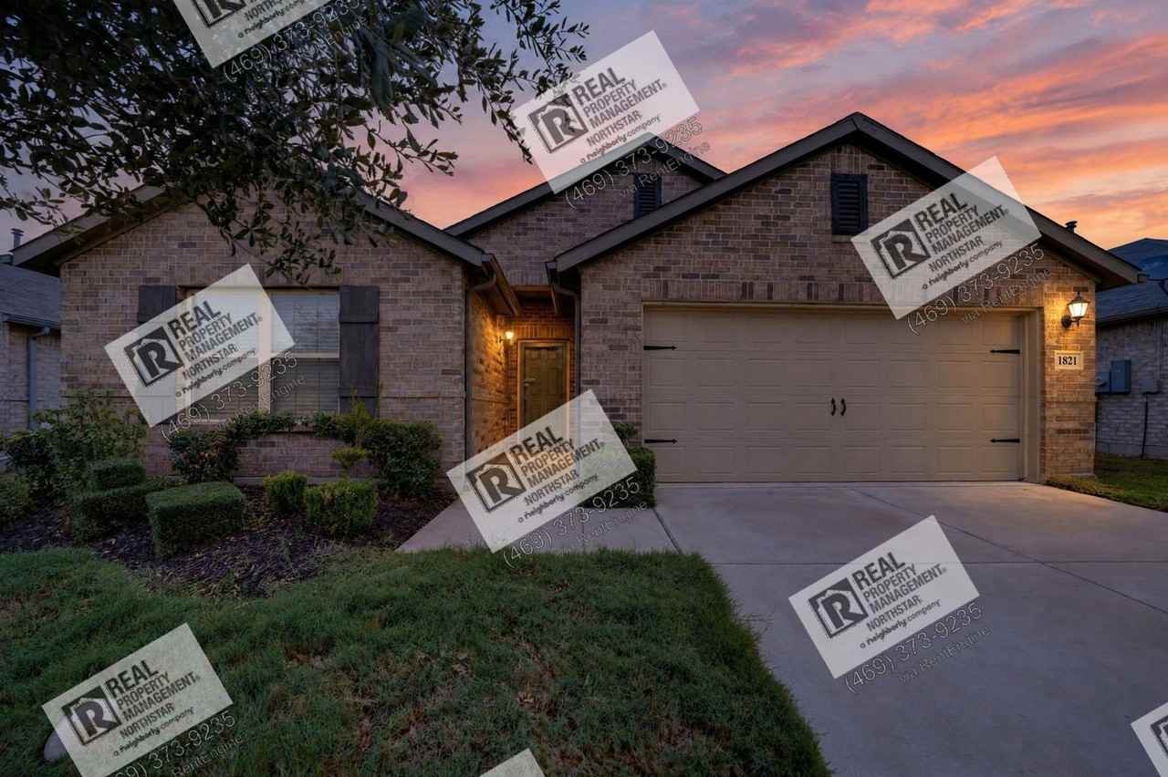 1821 Damianita Dr - Photo 2 of 39