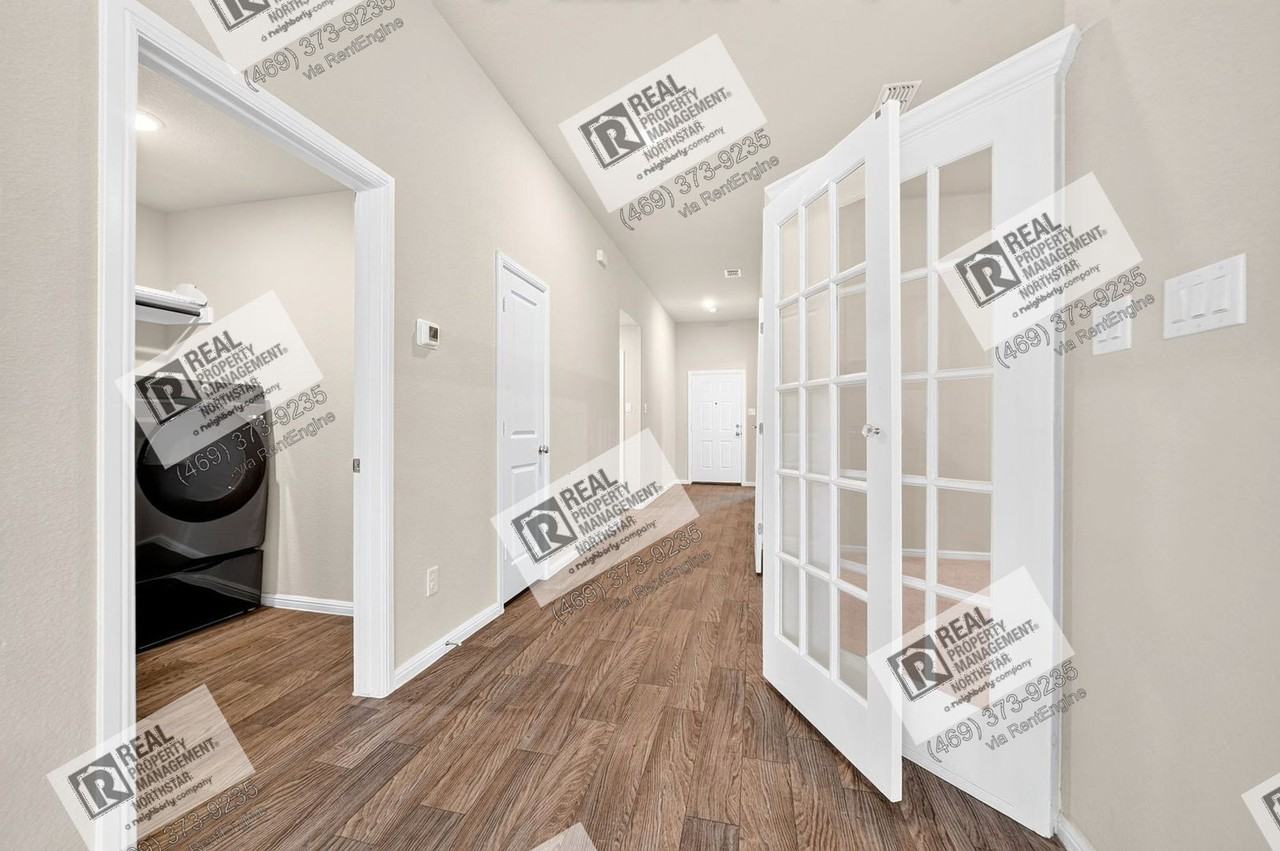 1821 Damianita Dr - Photo 6 of 39