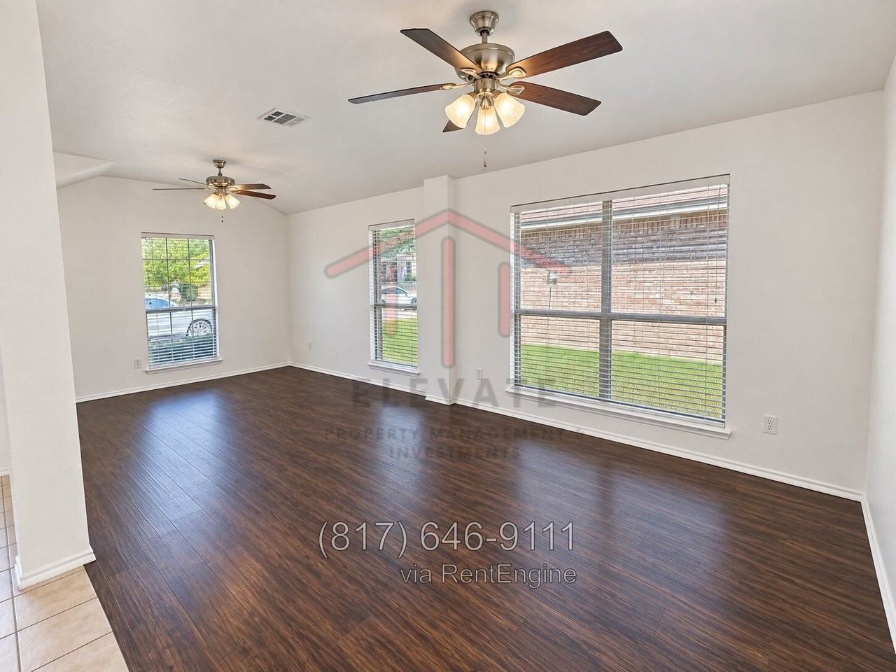 808 Horseshoe Ct - Photo 3 of 21