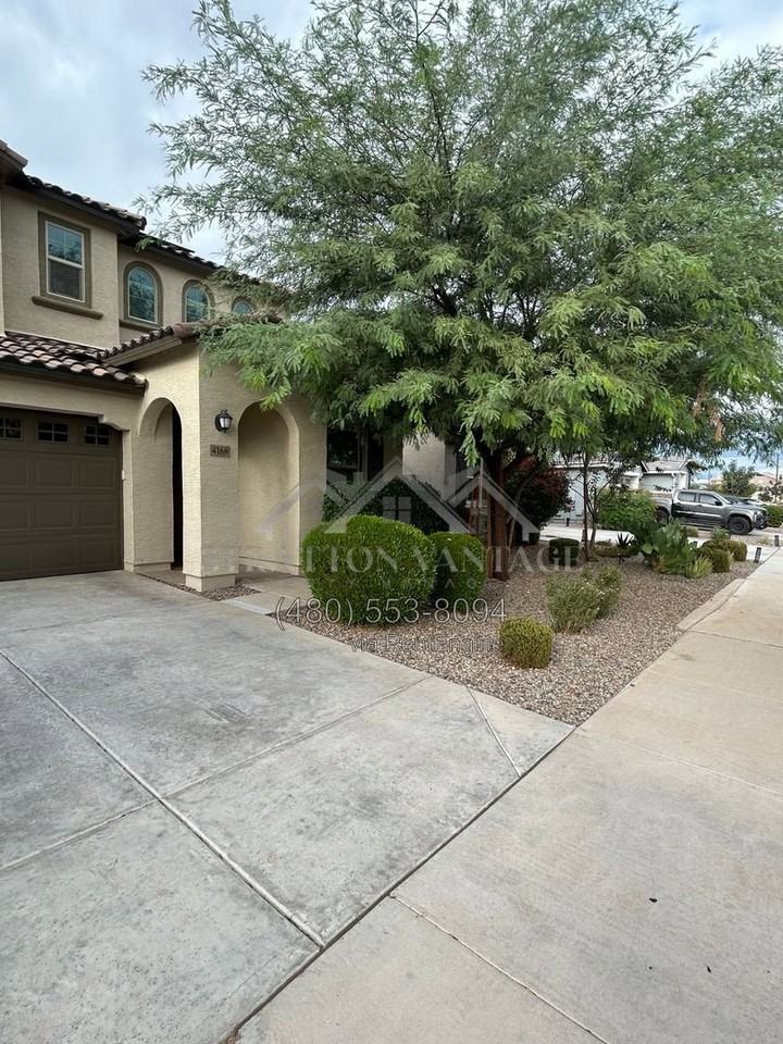 4168 E Appaloosa Rd - Photo 2 of 15