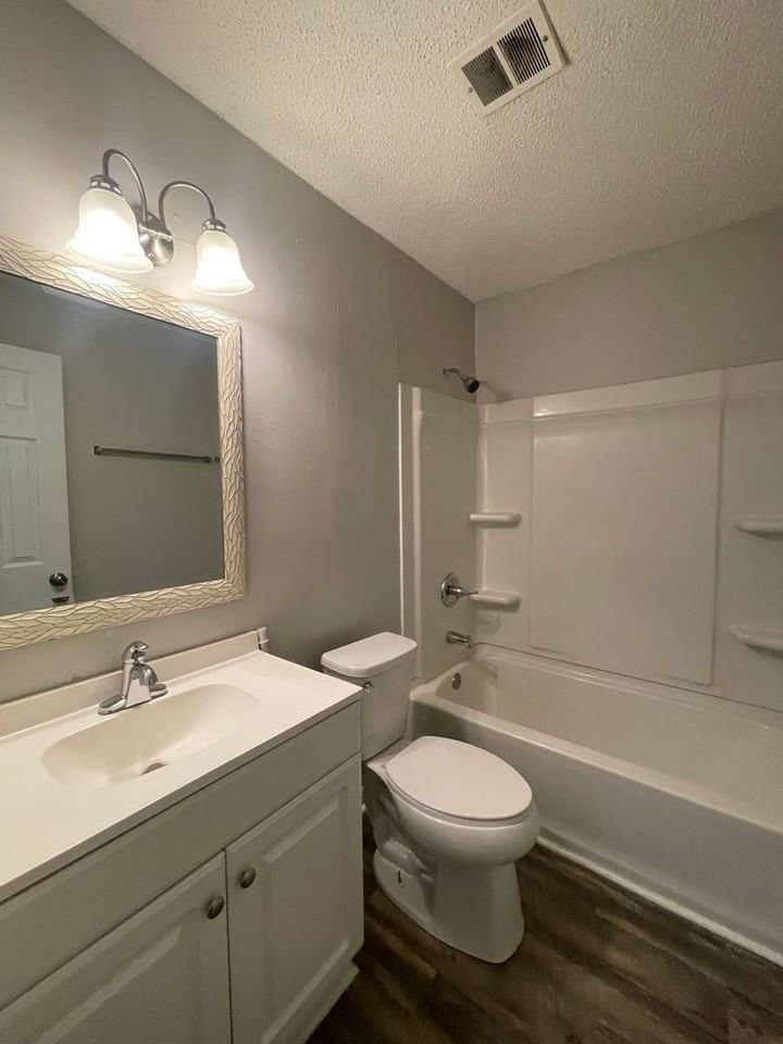 131 Wall St #107 - Photo 4 of 12