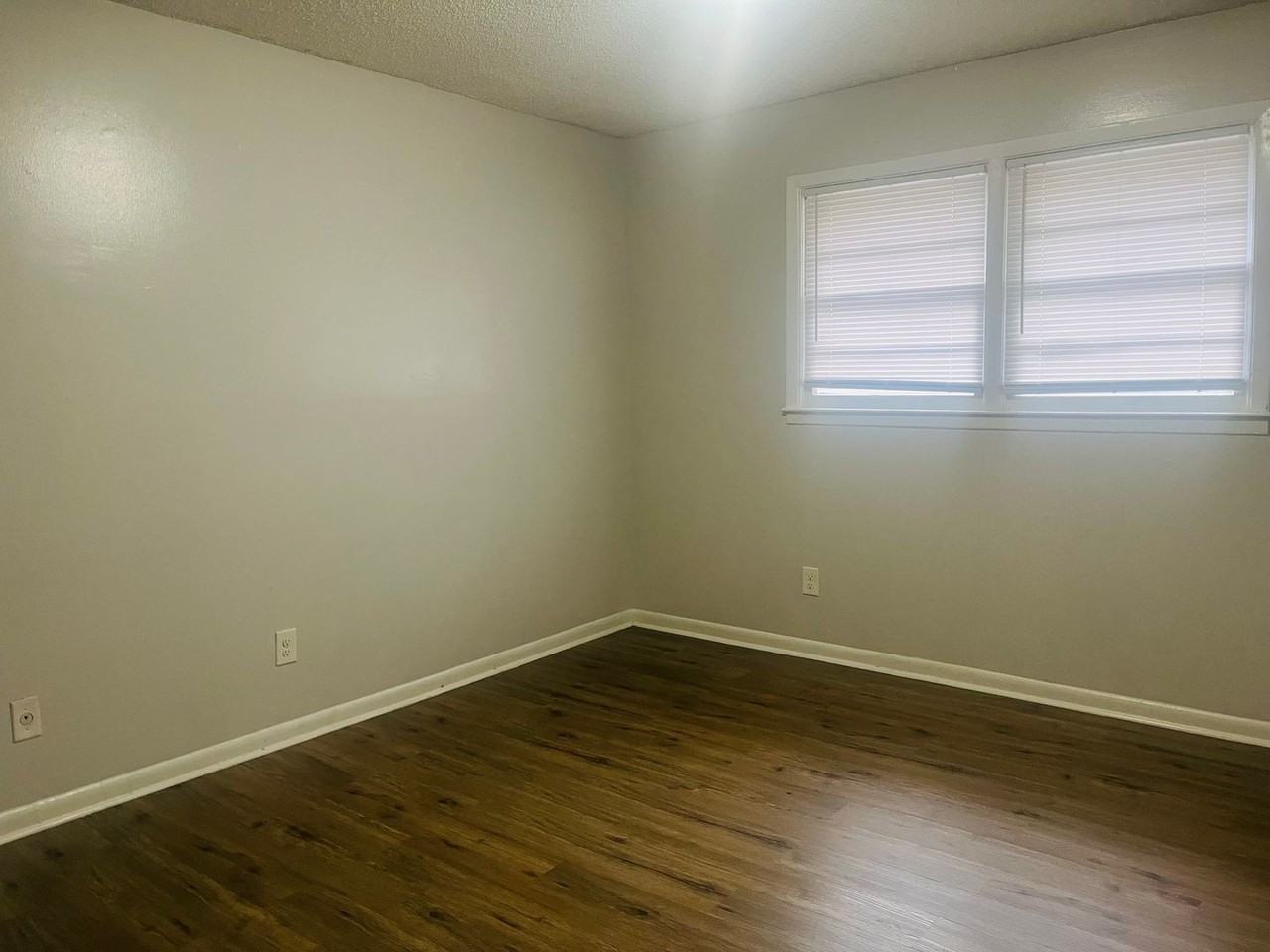 131 Wall St #124 - Photo 3 of 12