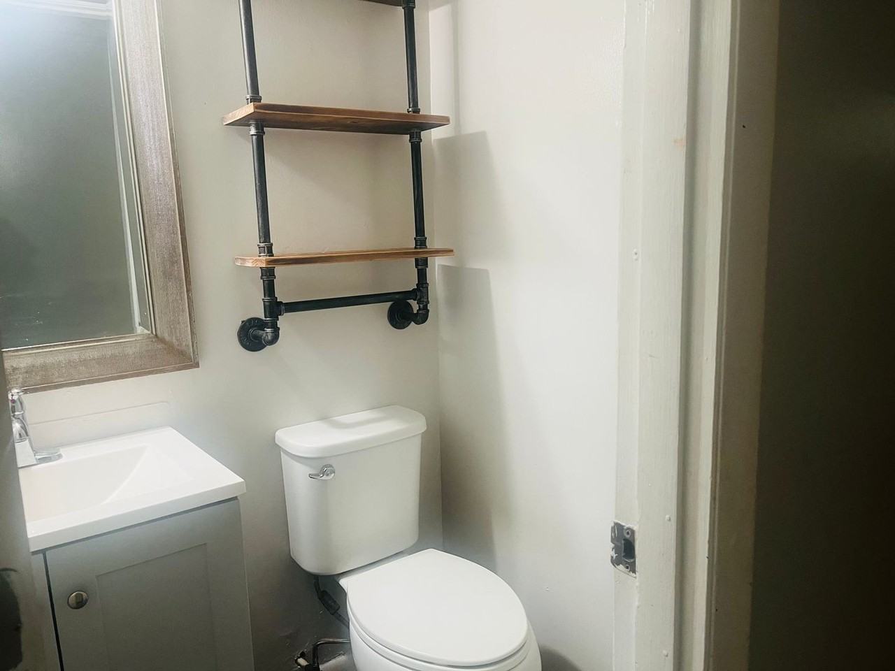 131 Wall St #124 - Photo 5 of 12