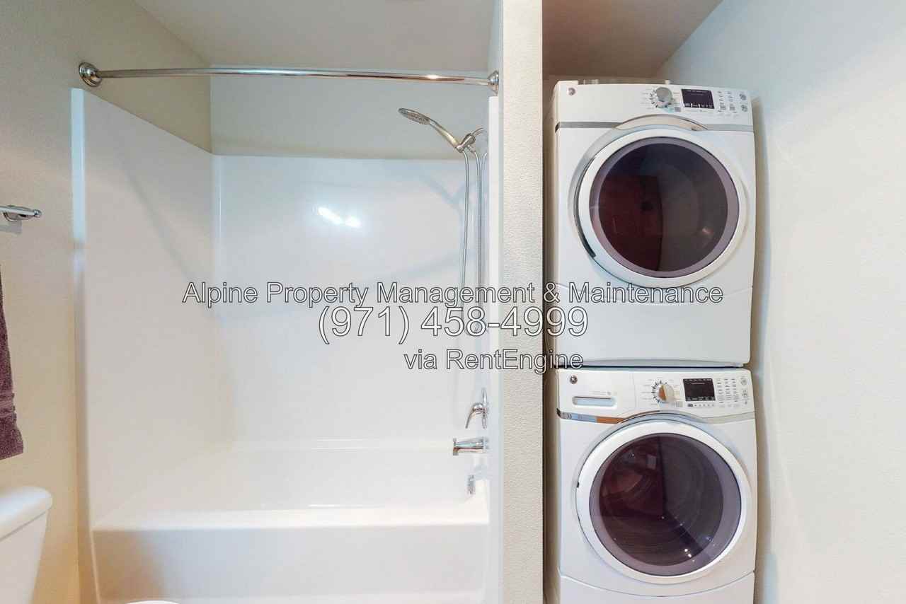 235 Se 146th Ave #331 - Photo 7 of 9