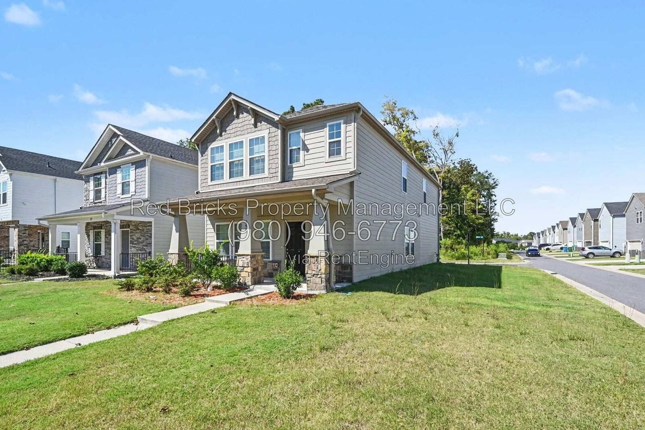 341 Cranford Dr - Photo 3 of 24