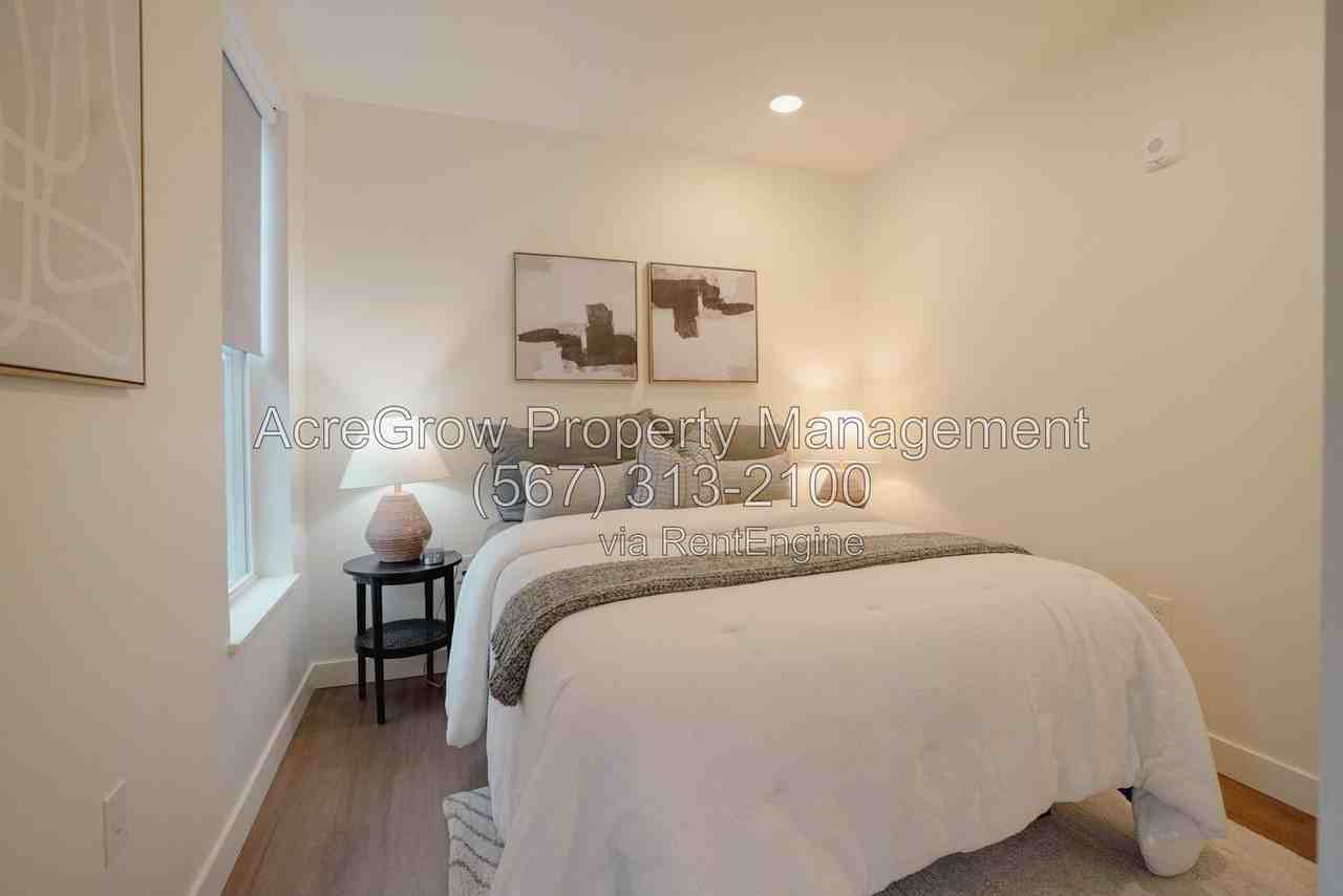 476 Taylor Ave #214 - Photo 4 of 8