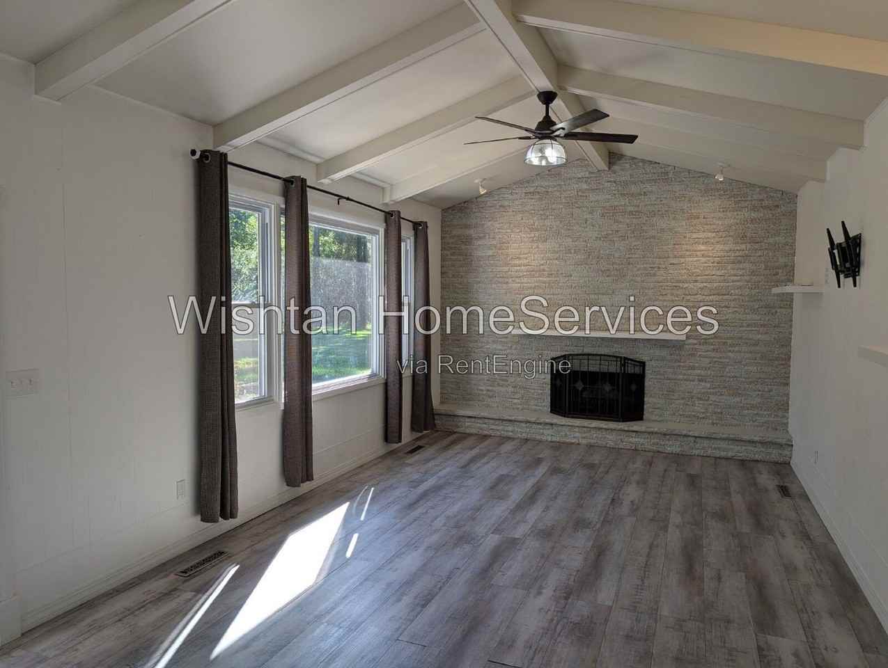 2443 Bradmoor Dr - Photo 6 of 50