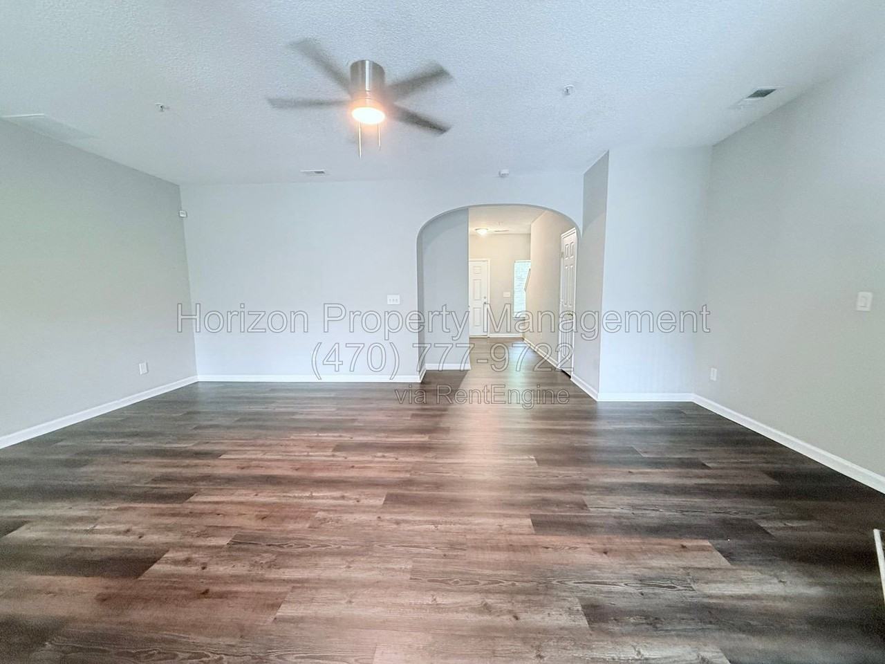 111 Primrose Dr - Photo 2 of 25