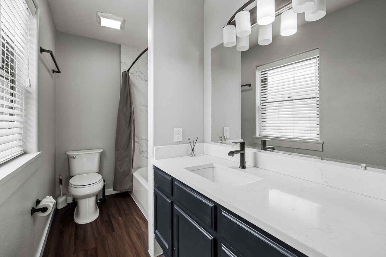 274 Locust Ct #A - Photo 4 of 46