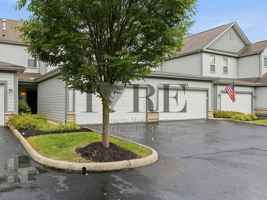 featured image of 796 Redwood Ln #1