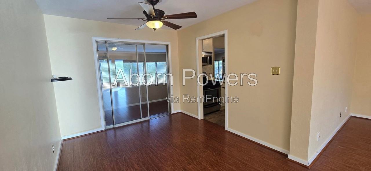 2541 Butano Dr - Photo 6 of 22