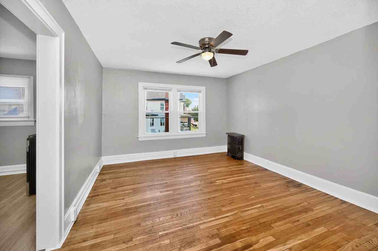 1772 Williams Ave #10 - Photo 2 of 9