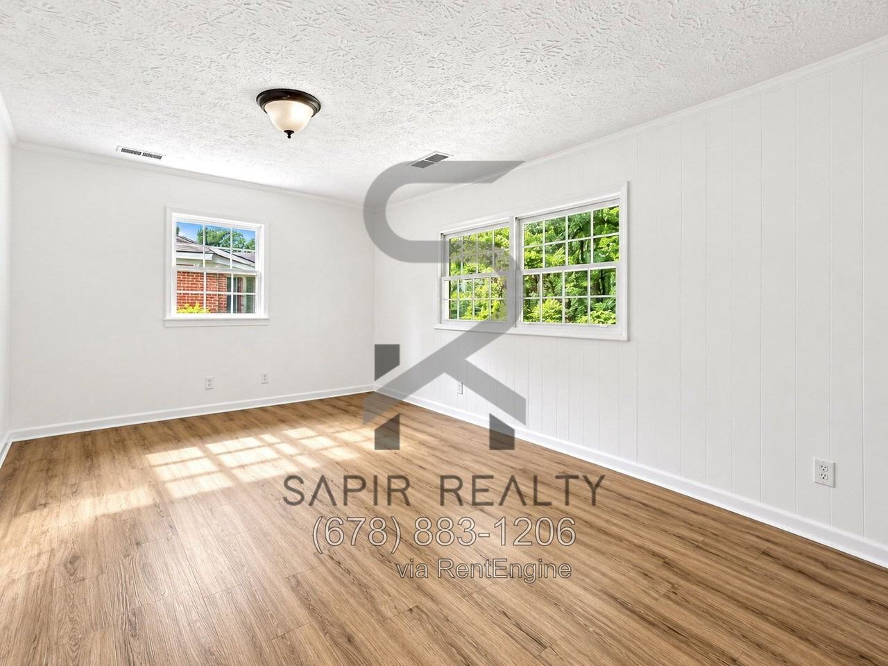 1350 Lori Ct - Photo 6 of 11