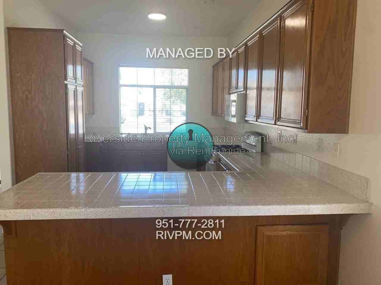 20879 Bayport Dr - Photo 7 of 27