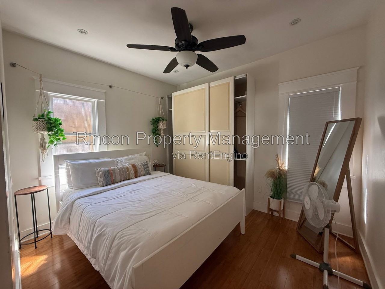 1078 E Main St - Photo 5 of 11